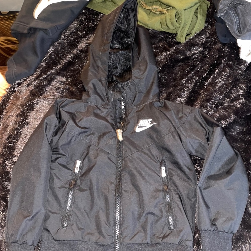 Nike Windbreaker Jacket